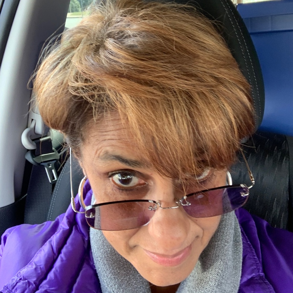 Meet your Posher, Diane